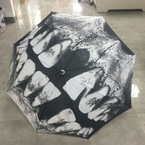 2019 unique design Auto open 190T black polyester fabric sunny and rainy straight umbrella with Skull teeth printing for Christmas gift